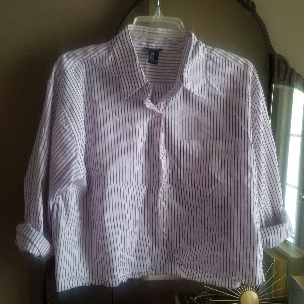 Cropped Boxy Raw Hem Button Up